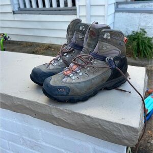 🥾 Oboz Men’s Waterproof Hiking Boots – Size 9.5